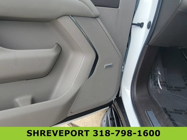Certified 2022 GMC Yukon SLT w/ SLT Luxury Package RWD image 23
