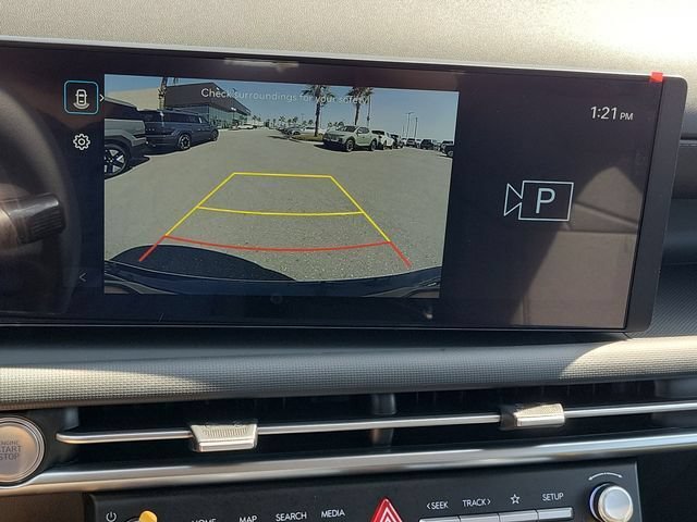 New 2026 Hyundai Tucson SE w/ Tow & Go Package FWD image 12