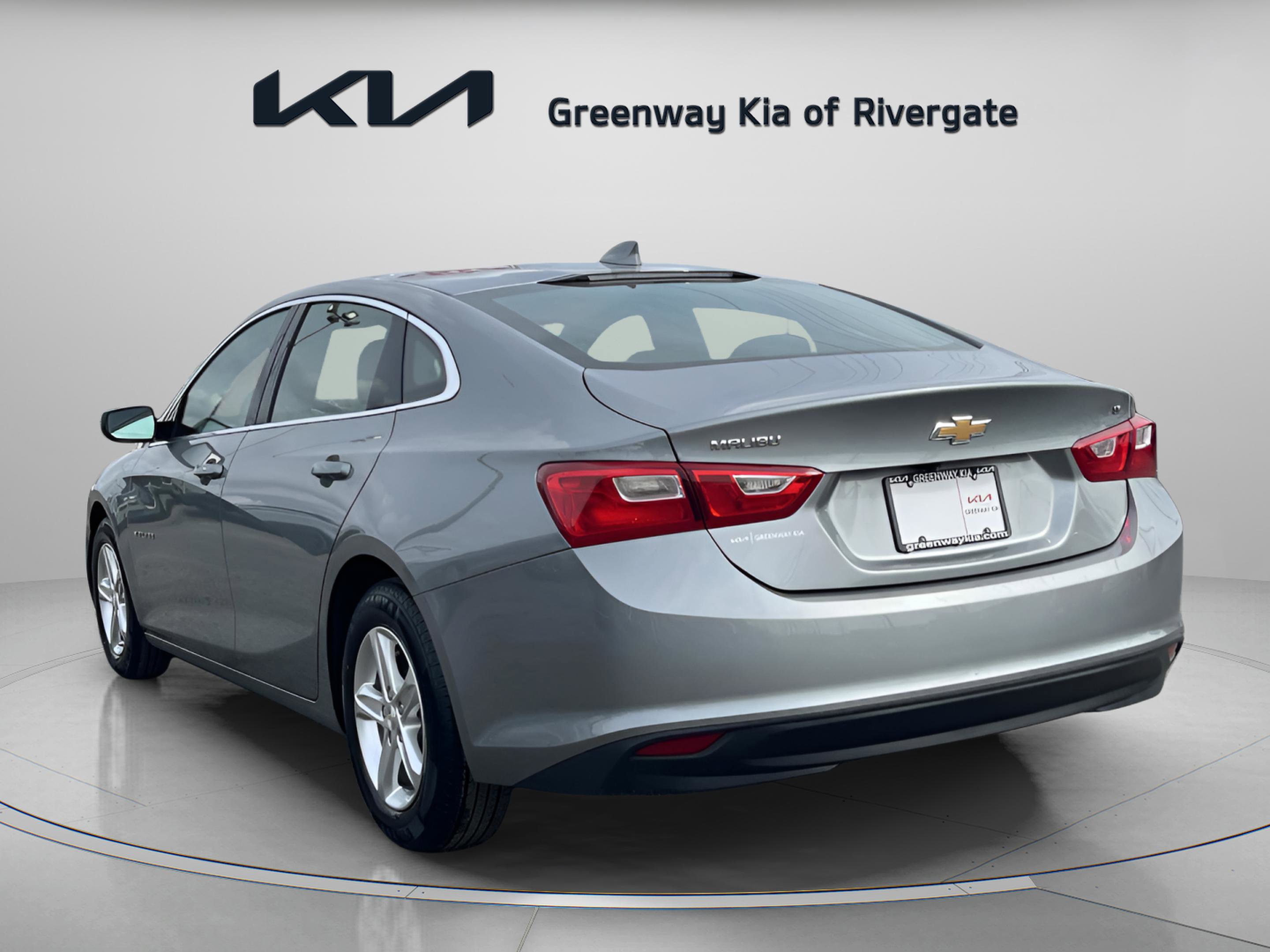 Used 2023 Chevrolet Malibu LT image 3