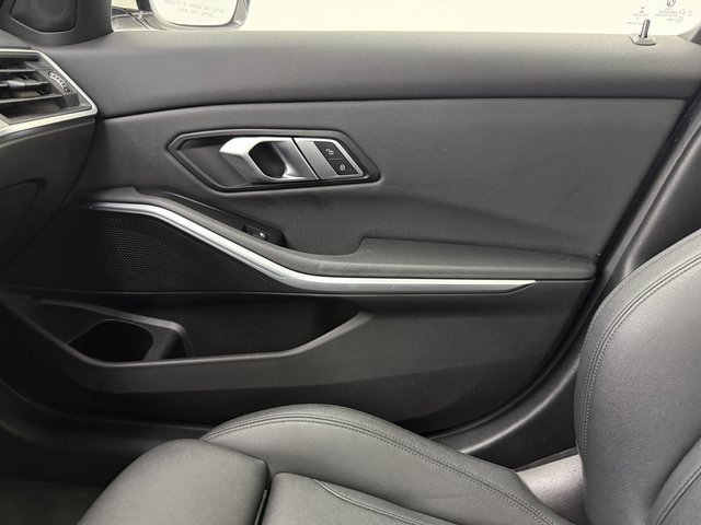 Used 2020 BMW 330i 330i w/ Convenience Package image 25