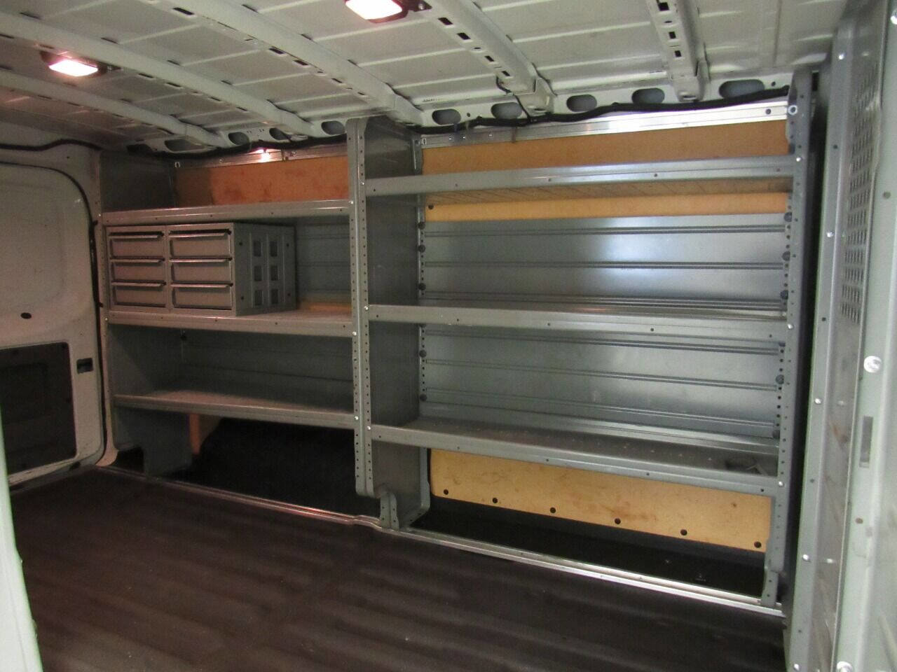 Used 2017 Nissan NV 3500 SV w/ Technology Package image 21