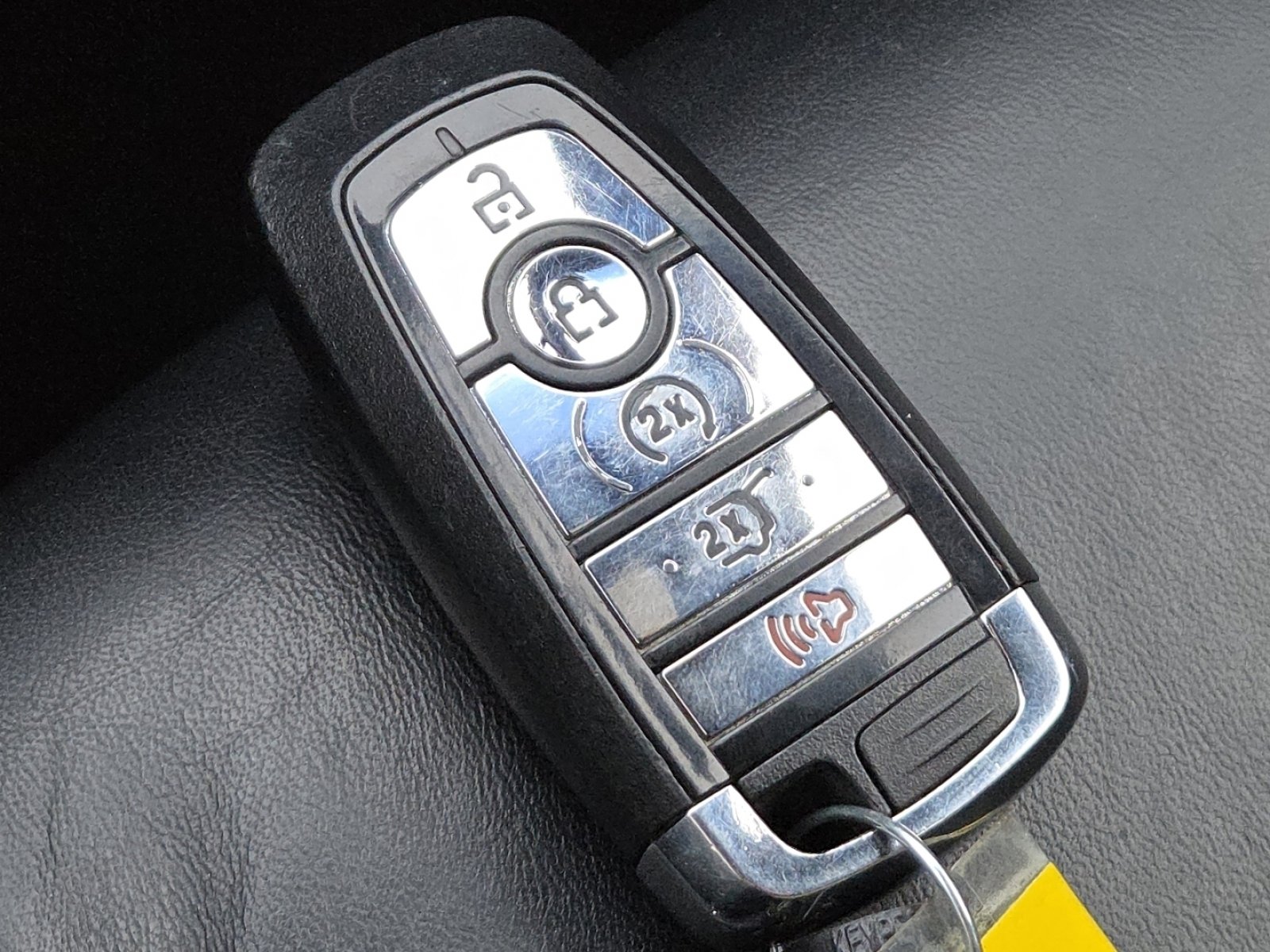 Used 2020 Lincoln Nautilus Premier w/ Equipment Group 101A image 34