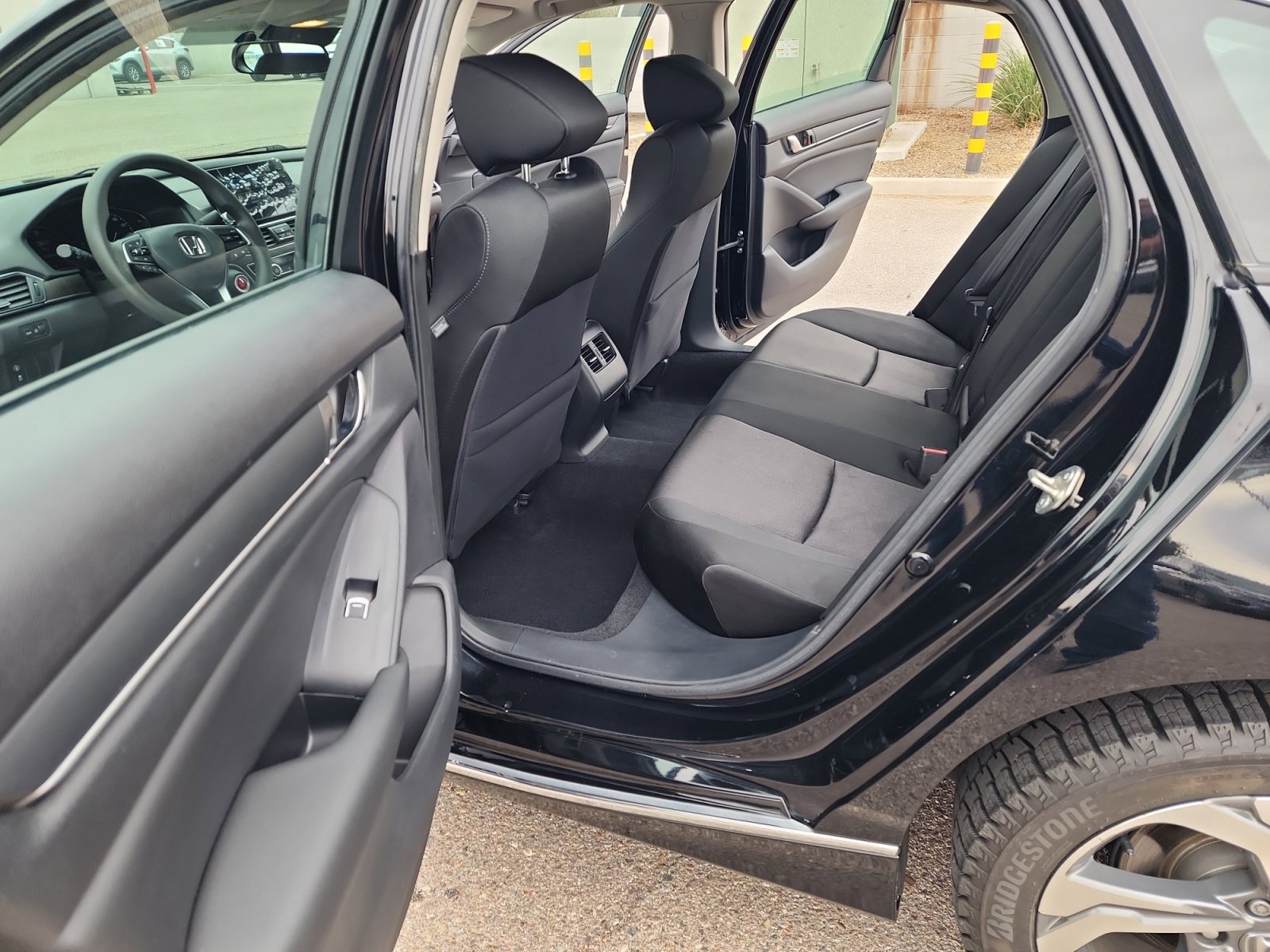 Used 2019 Honda Accord EX image 17