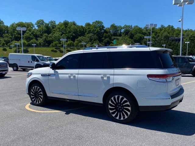 Used 2023 Lincoln Navigator Black Label AWD/4WD image 3