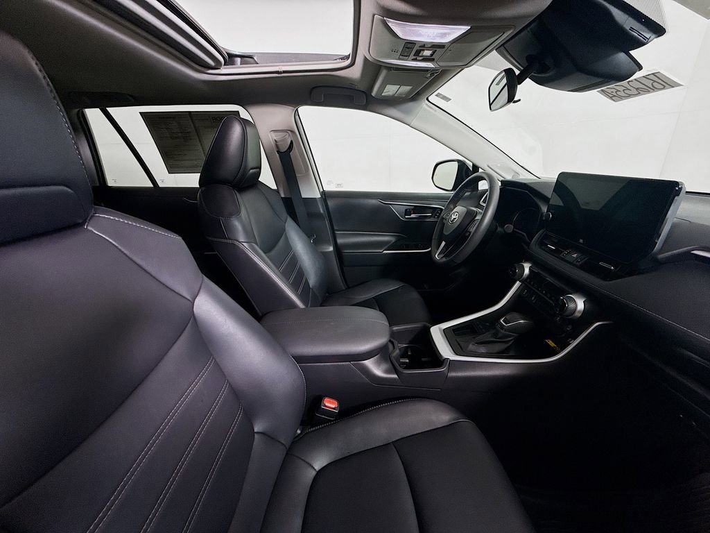 Certified 2023 Toyota RAV4 XLE Premium image 29