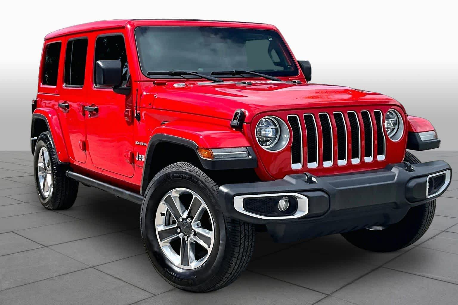 Used 2021 Jeep Wrangler Unlimited Sahara AWD/4WD image 3
