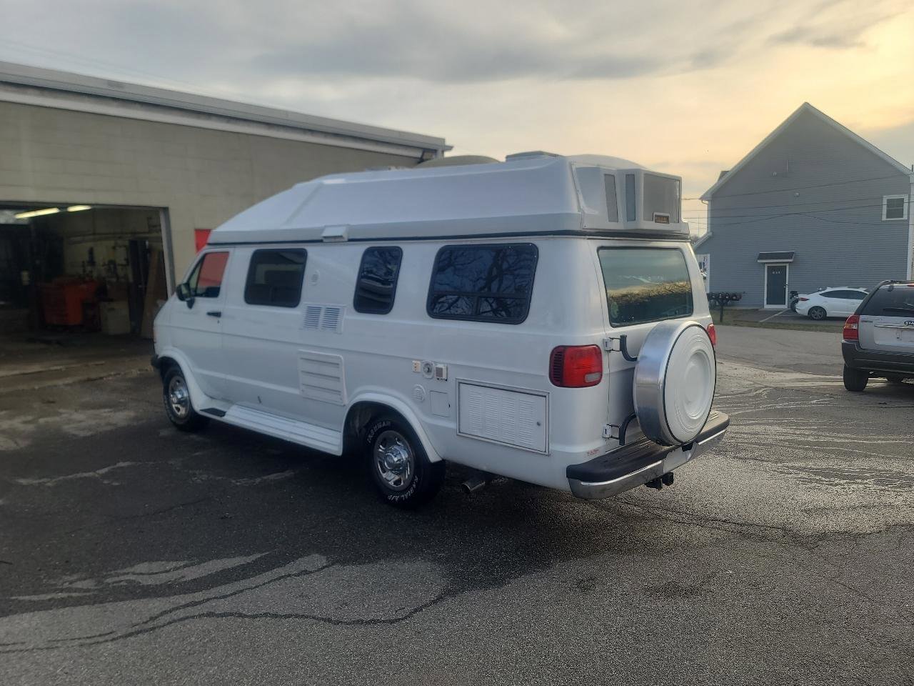 Used 1996 Dodge B3500 RWD image 5