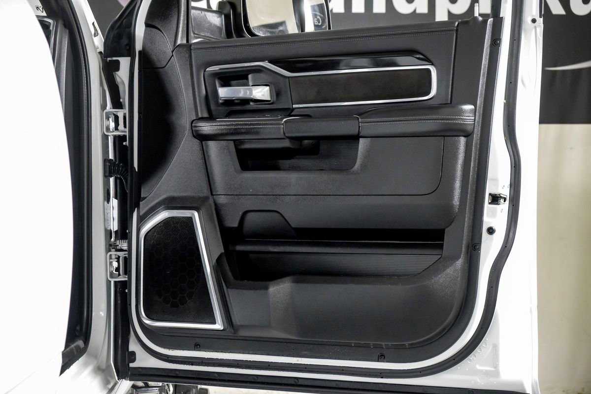 Used 2022 RAM 3500 Laramie w/ Night Edition image 35