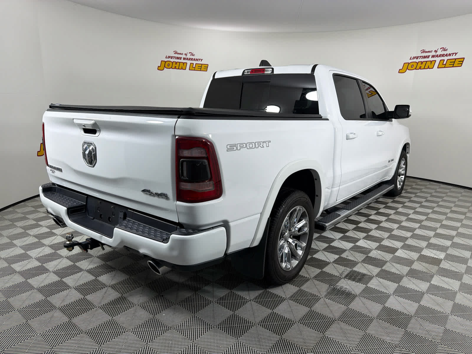 Used 2021 RAM 1500 Laramie w/ Sport Appearance Package AWD/4WD image 6