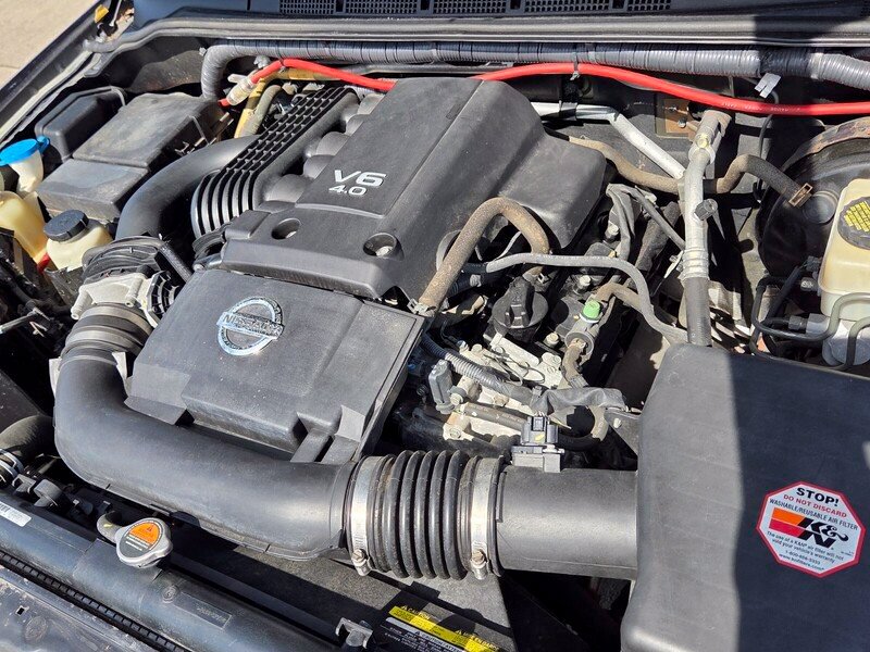 Used 2015 Nissan Frontier SV RWD image 21