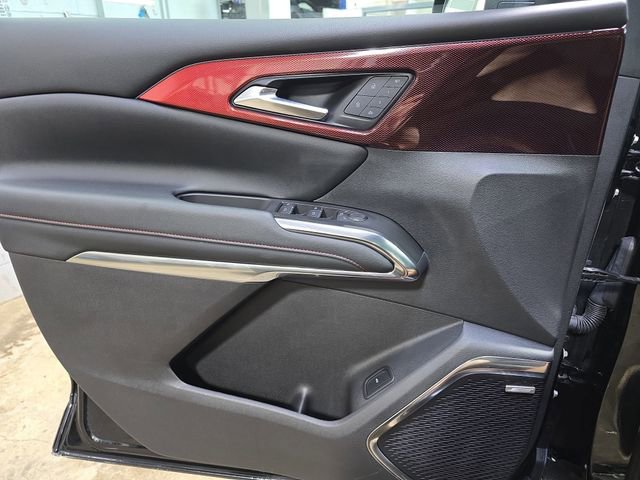 Used 2024 Chevrolet Traverse RS w/ LPO, Floor Liner Package AWD/4WD image 28