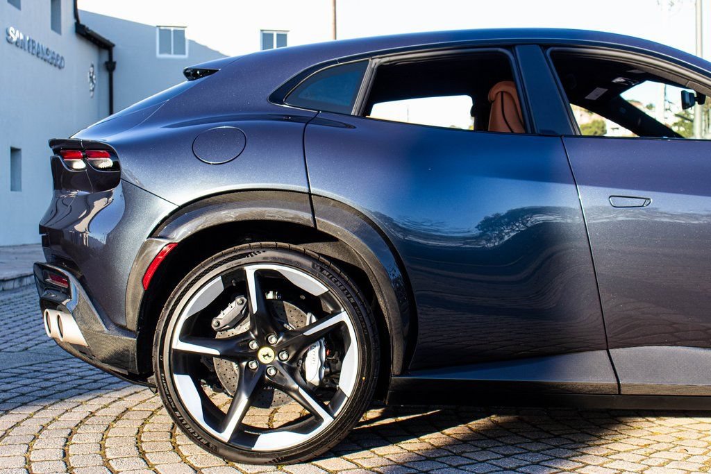 Certified 2024 Ferrari Purosangue AWD/4WD image 17