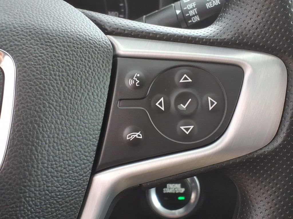 Used 2023 GMC Terrain SLE w/ LPO, Floor Liner Package AWD/4WD image 28