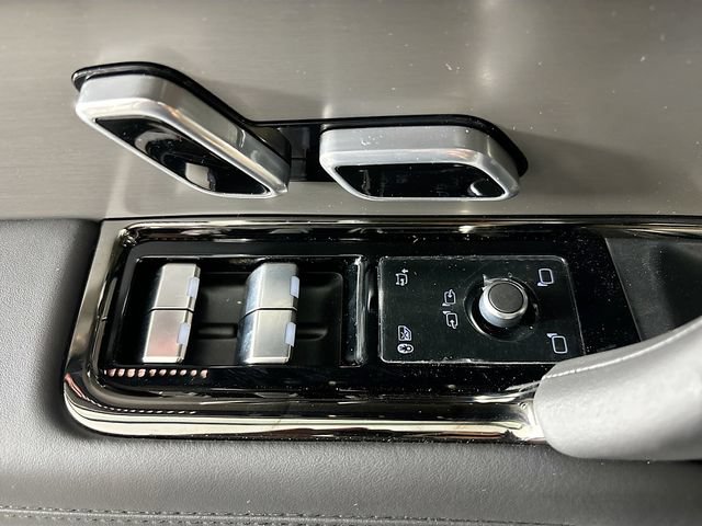 New 2026 Land Rover Range Rover Sport Dynamic SE AWD/4WD image 19