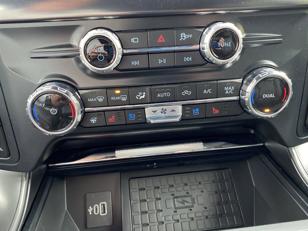 New 2025 Ford F150 Lariat image 25