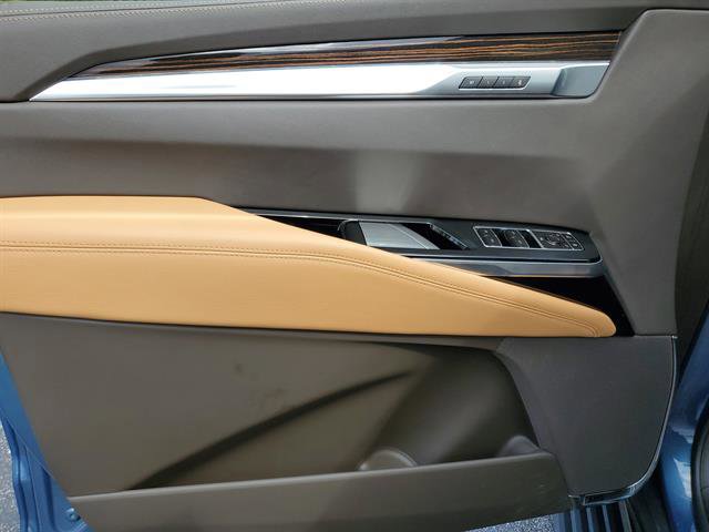 Certified 2025 Cadillac Escalade Premium Luxury image 53