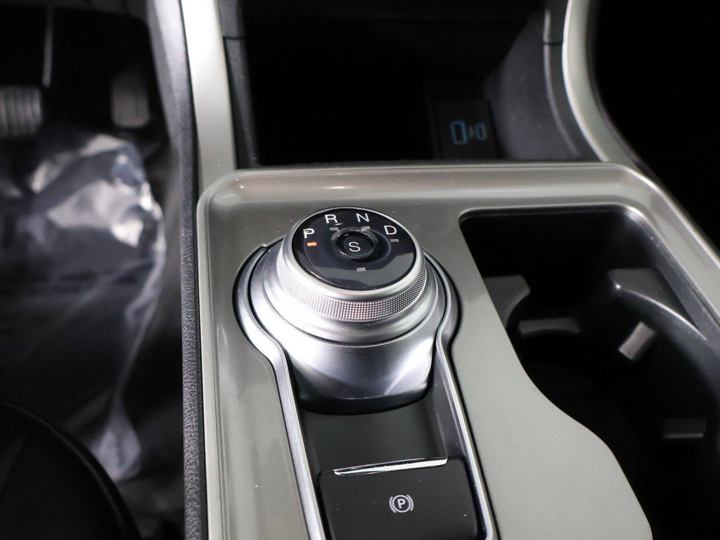 Used 2024 Ford Edge SEL image 42