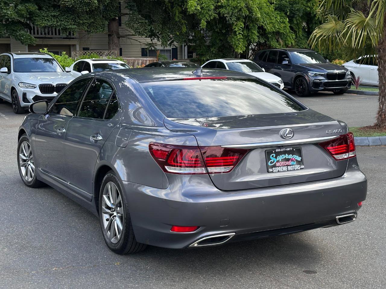 Used 2016 Lexus LS 460 w/ Comfort Package RWD image 8
