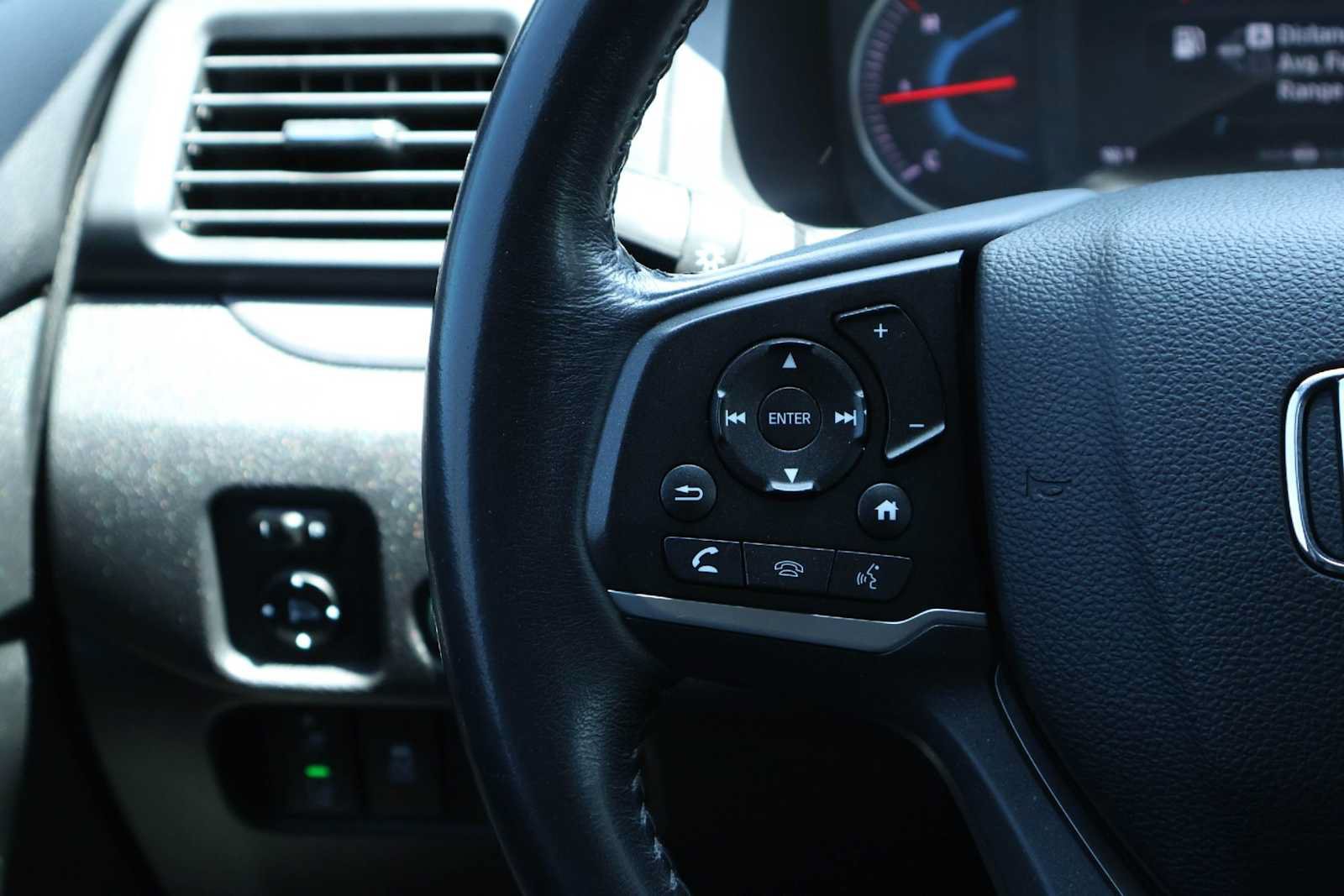 Used 2020 Honda Pilot EX-L image 22