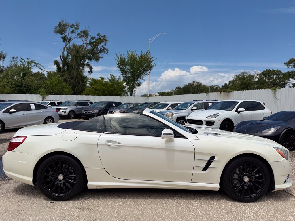 Used 2013 Mercedes-Benz SL 550 image 19