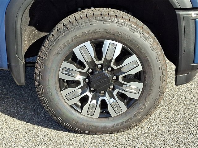 New 2026 GMC Sierra 3500 Denali w/ Technology Package image 5
