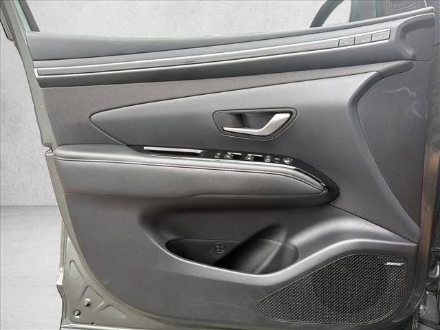 Used 2022 Hyundai Tucson Limited AWD/4WD image 10
