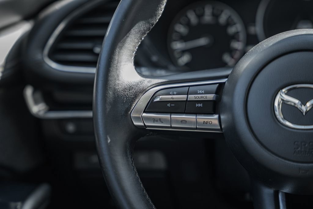 Used 2019 MAZDA MAZDA3 Sedan image 24