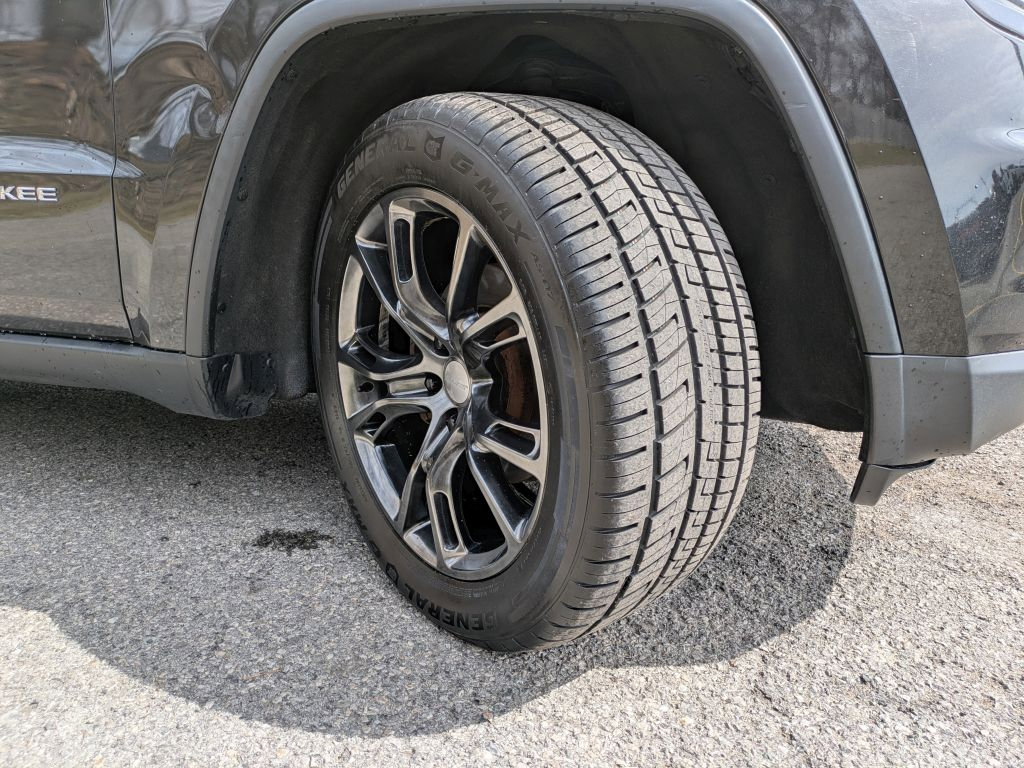 Used 2014 Jeep Grand Cherokee Limited image 39