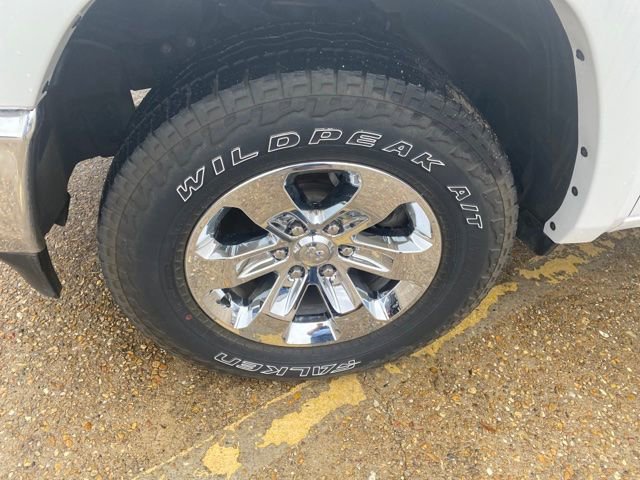 Used 2020 RAM 1500 Laramie w/ Off Road Group AWD/4WD image 10