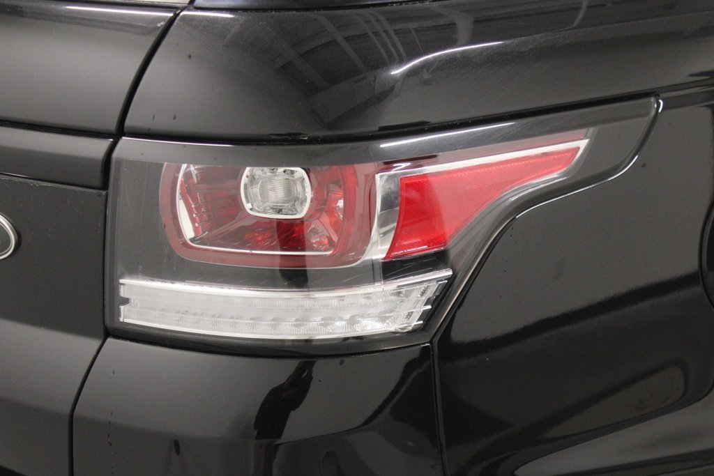 Used 2015 Land Rover Range Rover Sport Supercharged image 13