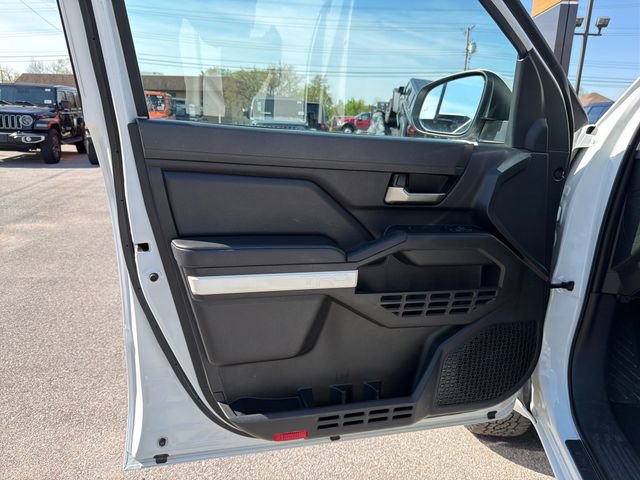 Used 2024 Toyota Tacoma TRD Off-Road image 22