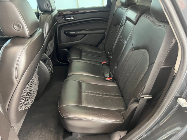 Used 2014 Cadillac SRX Luxury image 32