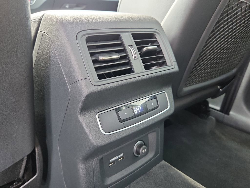 Used 2023 Audi Q5 2.0T Premium Plus w/ Premium Plus Package image 16