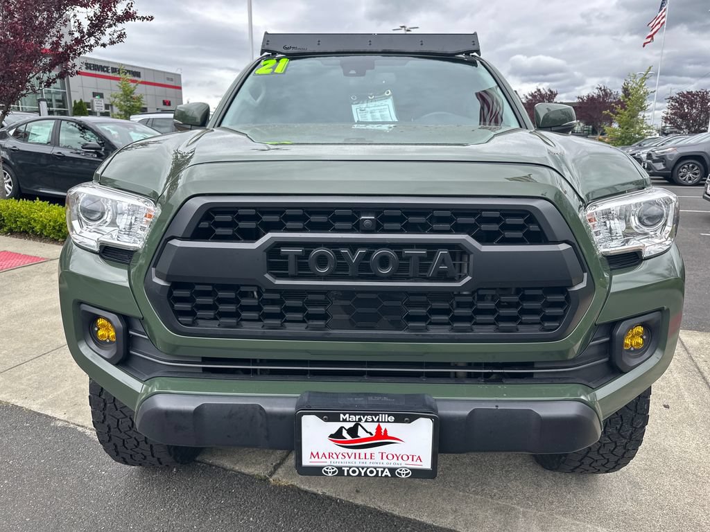 Used 2021 Toyota Tacoma SR5 w/ Trail Edition AWD/4WD image 8