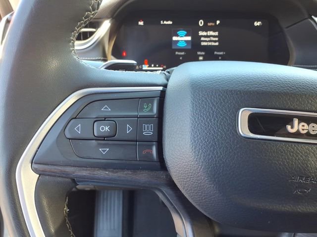 Used 2023 Jeep Grand Cherokee Limited AWD/4WD image 17