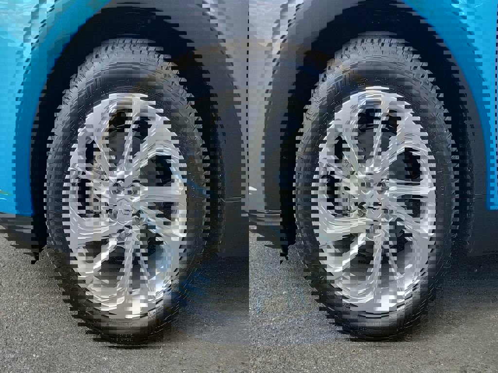 New 2027 Chevrolet Bolt LT image 22