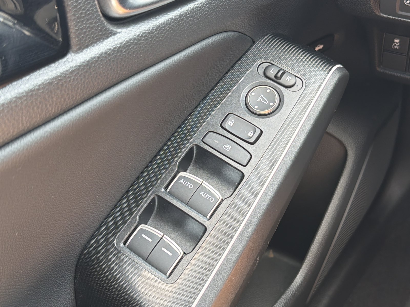 Used 2025 Honda Civic Sport Touring image 18