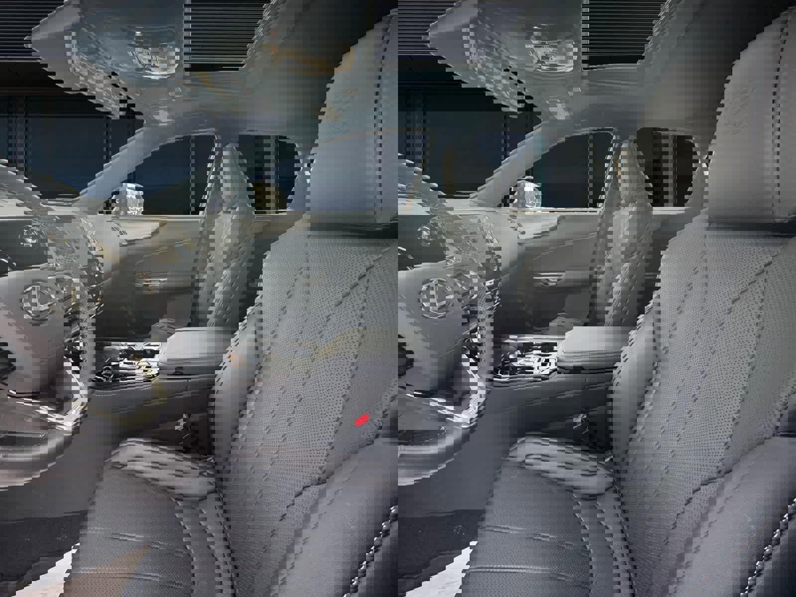 Used 2024 Lexus NX 350 F Sport image 2