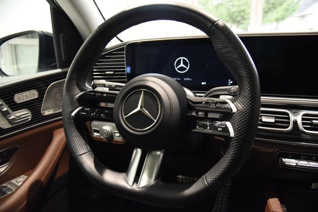 Used 2024 Mercedes-Benz GLS 450 4MATIC image 12