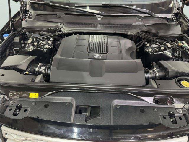 Used 2017 Land Rover Discovery HSE AWD/4WD image 51