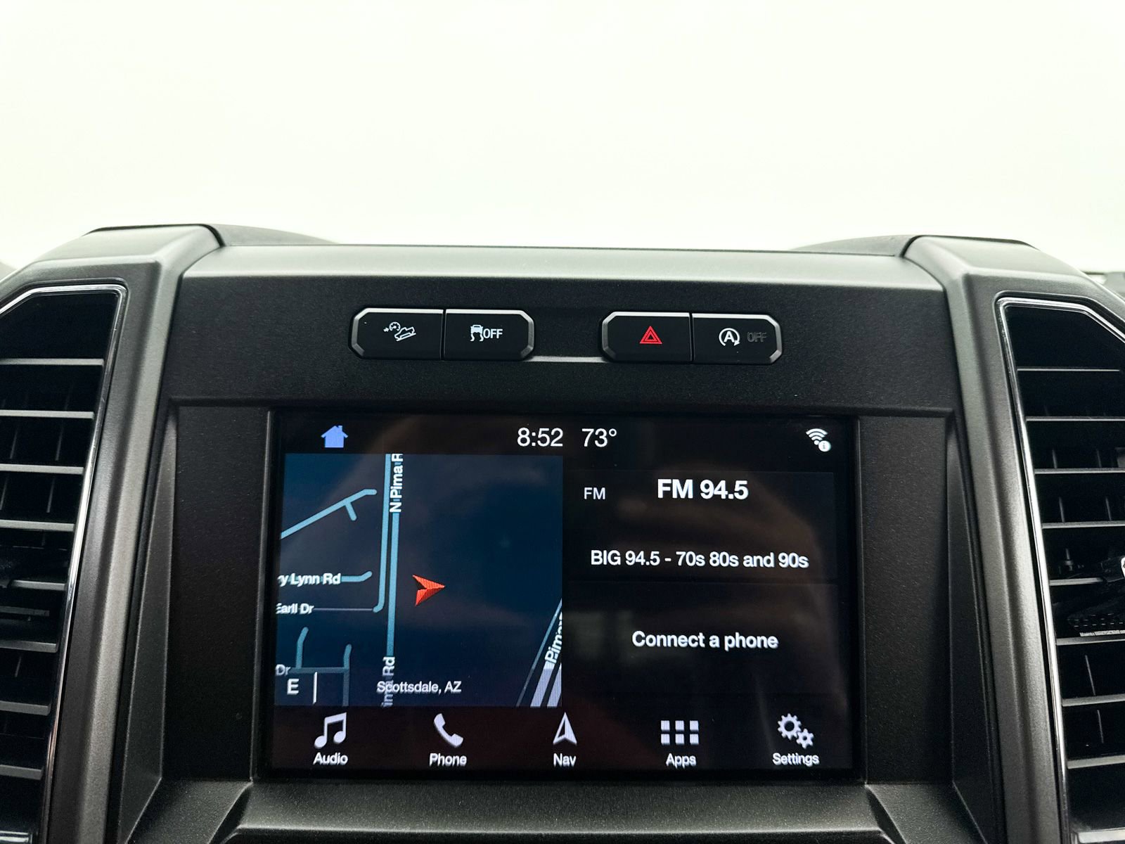 Used 2018 Ford F150 XLT w/ Equipment Group 302A Luxury AWD/4WD image 21