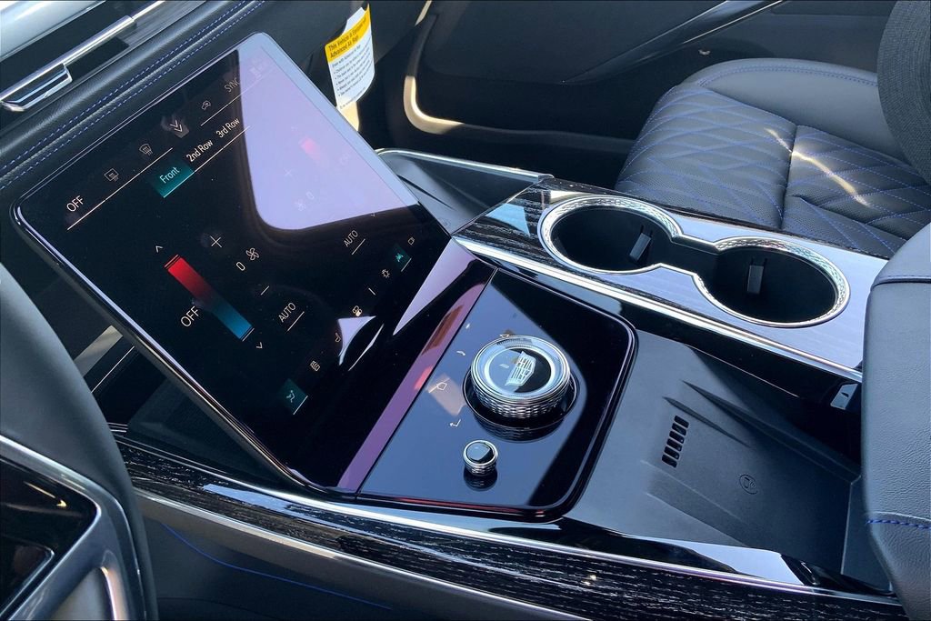 New 2026 Cadillac Escalade IQL Luxury AWD/4WD image 10