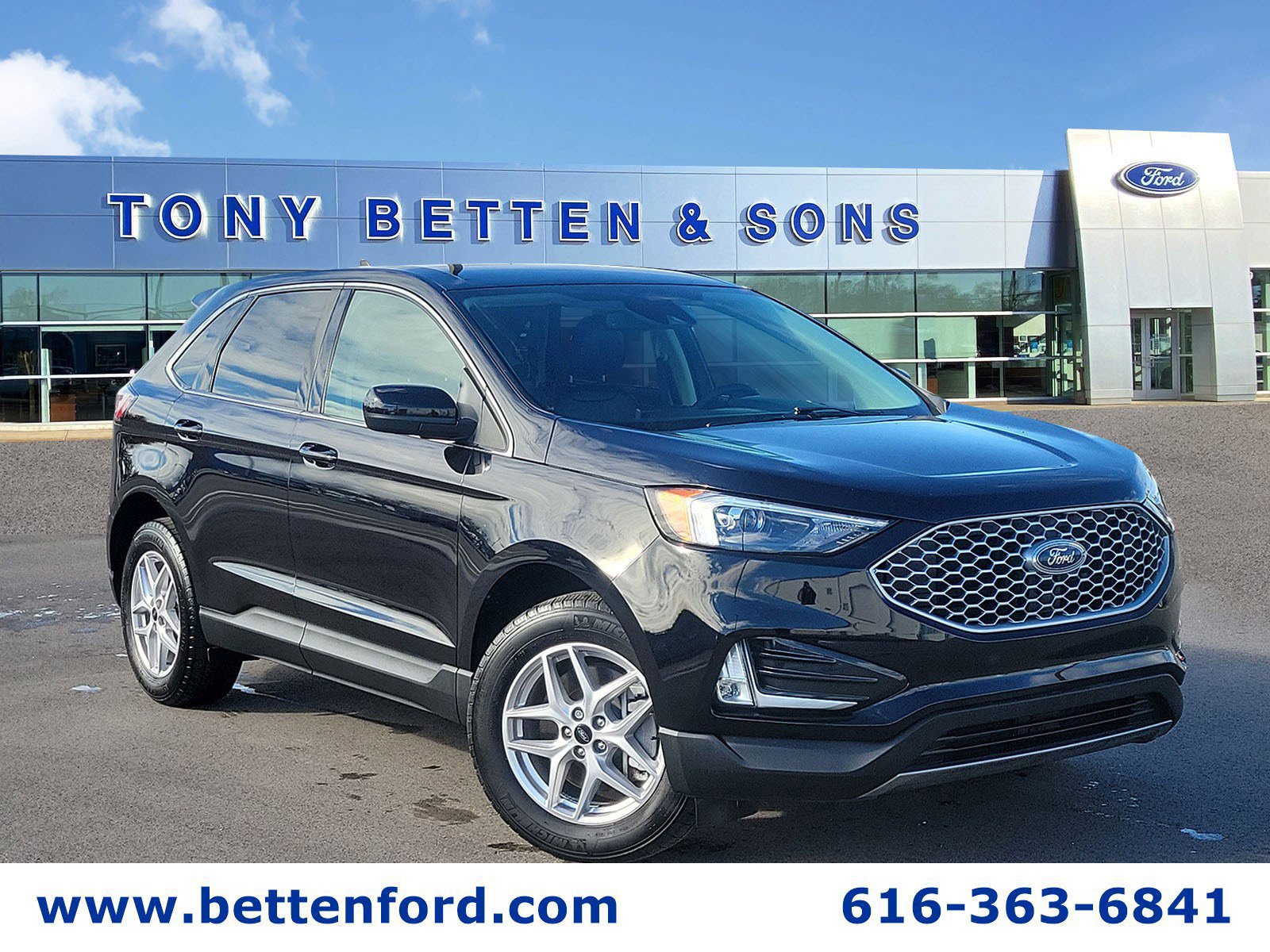 Used 2024 Ford Edge SEL w/ Convenience Package