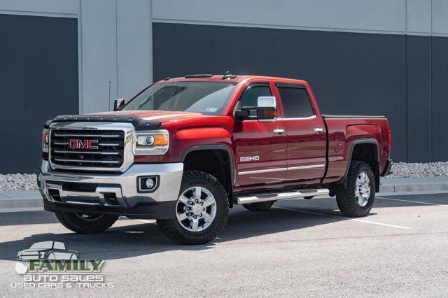 Used 2015 GMC Sierra 2500 SLE w/ All-Terrain HD Package AWD/4WD image 1
