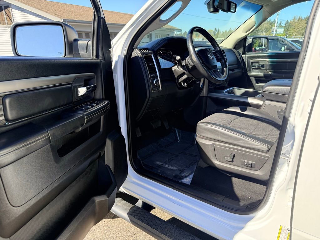 Used 2016 RAM 1500 Sport image 19