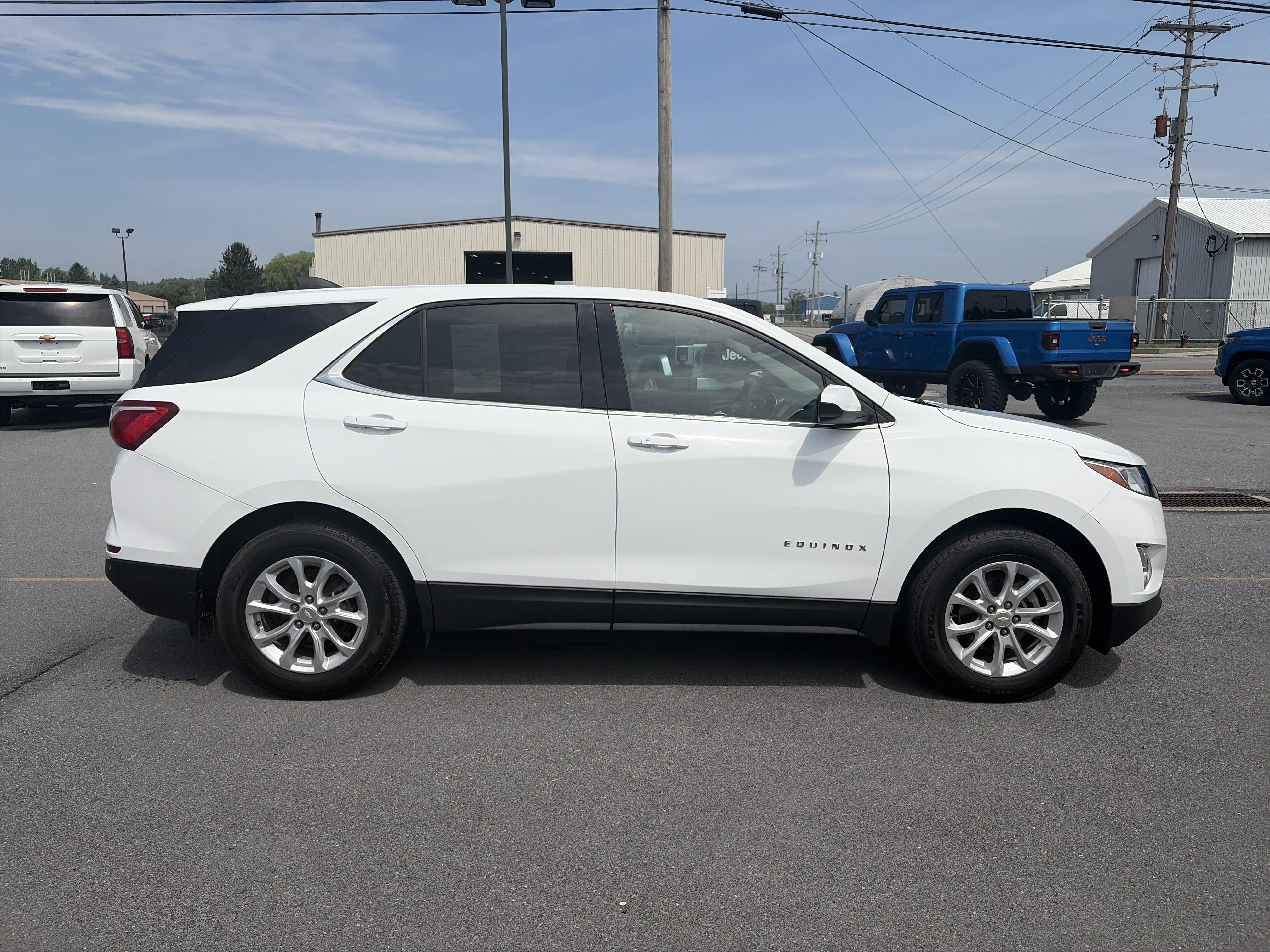 Used 2020 Chevrolet Equinox LT AWD/4WD image 11