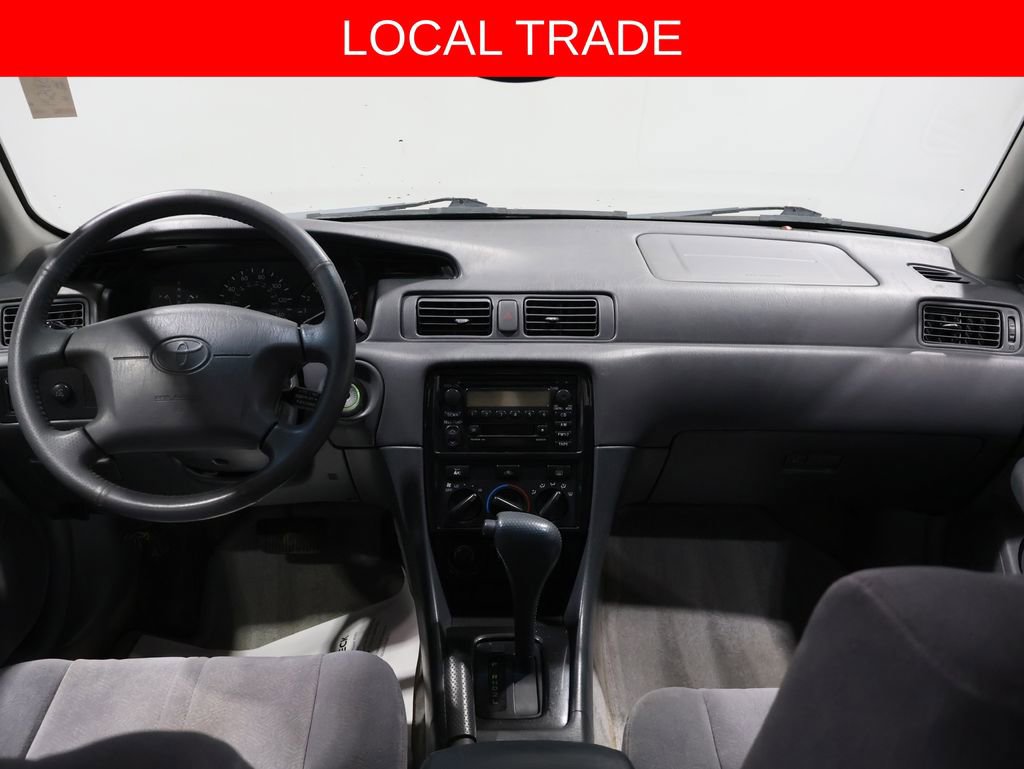 Used 2001 Toyota Camry LE FWD image 19