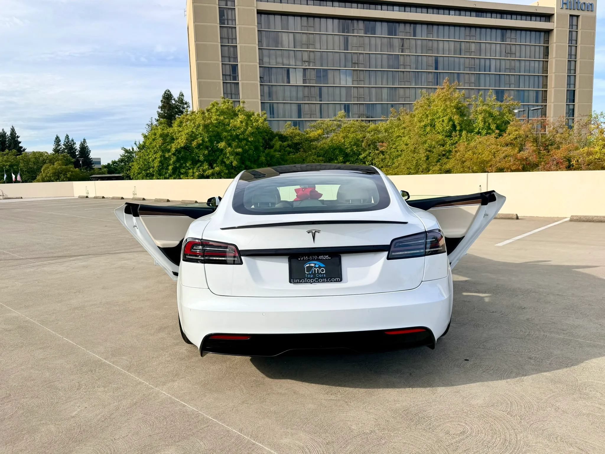 Used 2022 Tesla Model S Standard Range AWD/4WD image 89