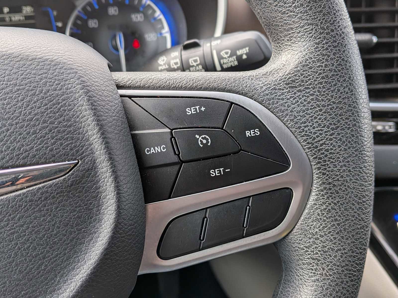 Used 2018 Chrysler Pacifica Touring Plus image 24