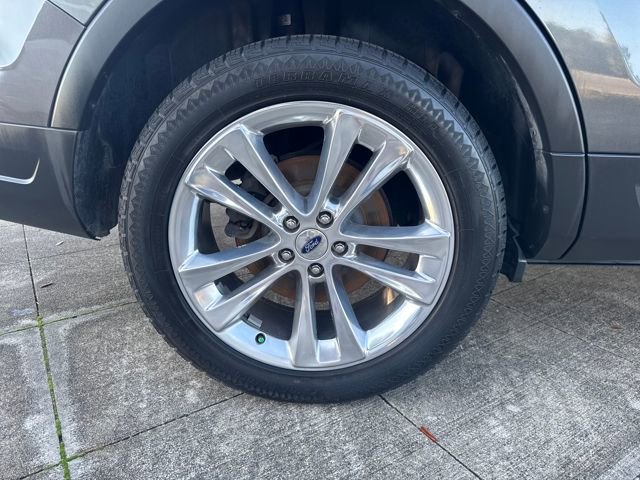 Used 2019 Ford Explorer XLT w/ Equipment Group 202A image 32